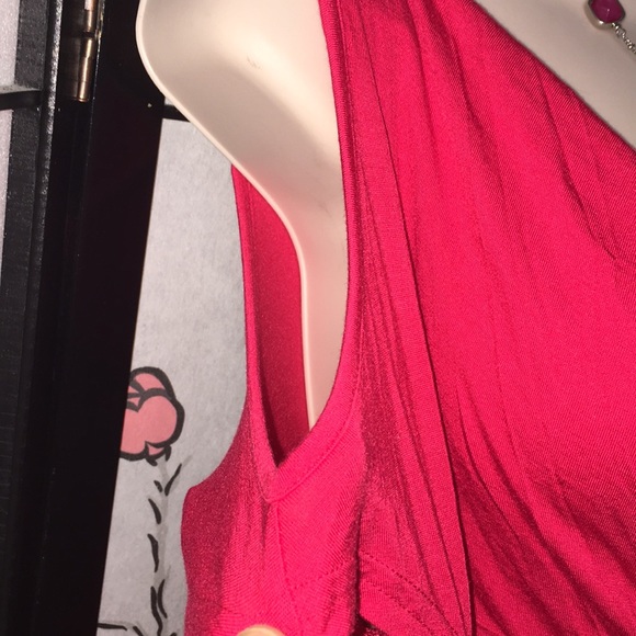 Top - Picture 2 of 4